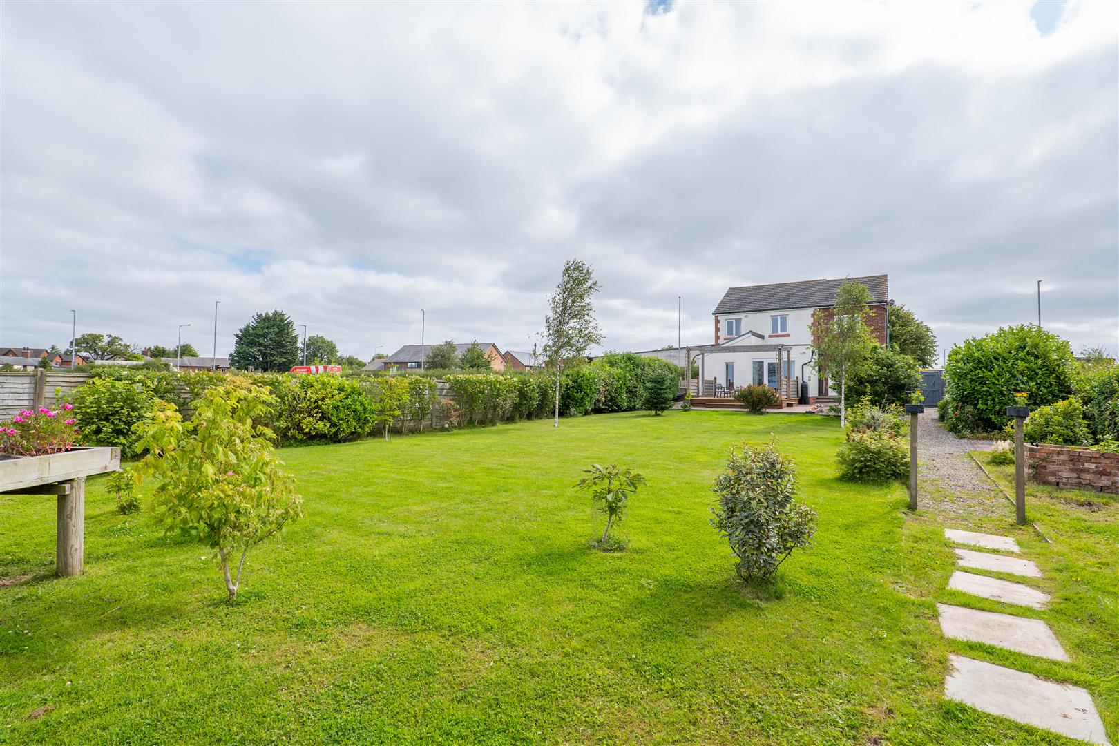 4 bed property in Liverpool Road, Preston